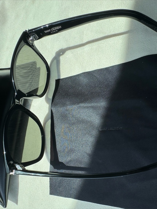 Yves Saint Laurent Black Designer Sunglasses Temple main image 13